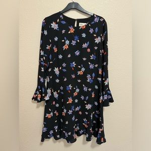 Quarter sleeve mini dress